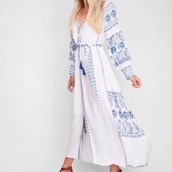 Mykonos 5 Star ⭐️ Favorite Boho Embroidered Long Maxi Gown In Cotton + Linen - Picture 12 of 15